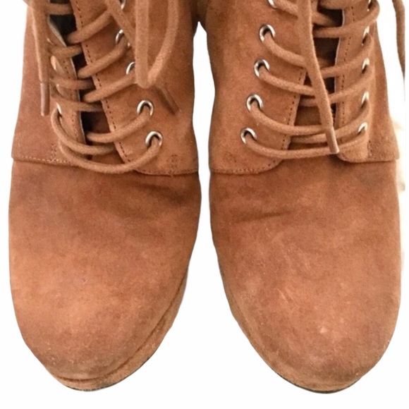 MICHAEL KORS Cognac Brown Wedge Suede Ankle Boots Size 6 - Picture 3 of 8